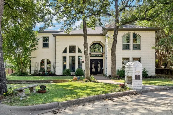 $6,000 | 5 Woodlands Court, Trophy Club, TX 76262