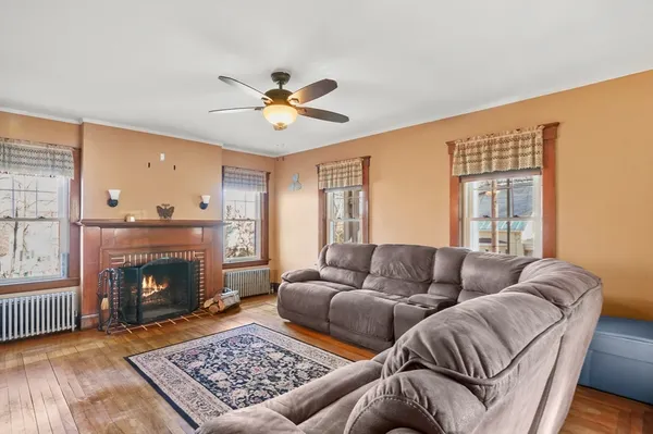 $420,000 | 19 Nutting Street, Gardner, MA 01440