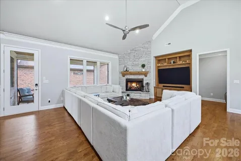 $575,000 | 6095 Gold Springs Way, Denver, NC 28037