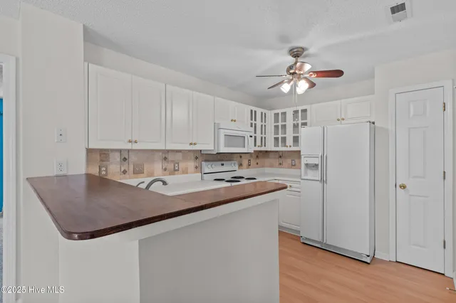 $255,000 | 4166 Breezewood Drive, Unit 103, Wilmington, NC 28412