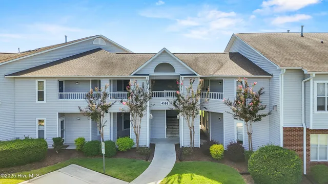 $255,000 | 4166 Breezewood Drive, Unit 103, Wilmington, NC 28412