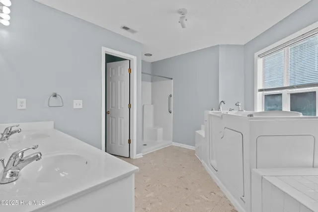 $255,000 | 4166 Breezewood Drive, Unit 103, Wilmington, NC 28412