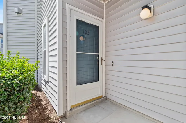 $255,000 | 4166 Breezewood Drive, Unit 103, Wilmington, NC 28412