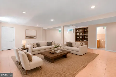$1,450,000 | 6023 Walhonding Road, Bethesda, MD 20816