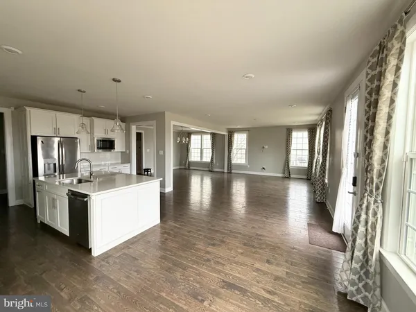 $1,100,000 | 2575 Bailey Circle, Philadelphia, PA 19115