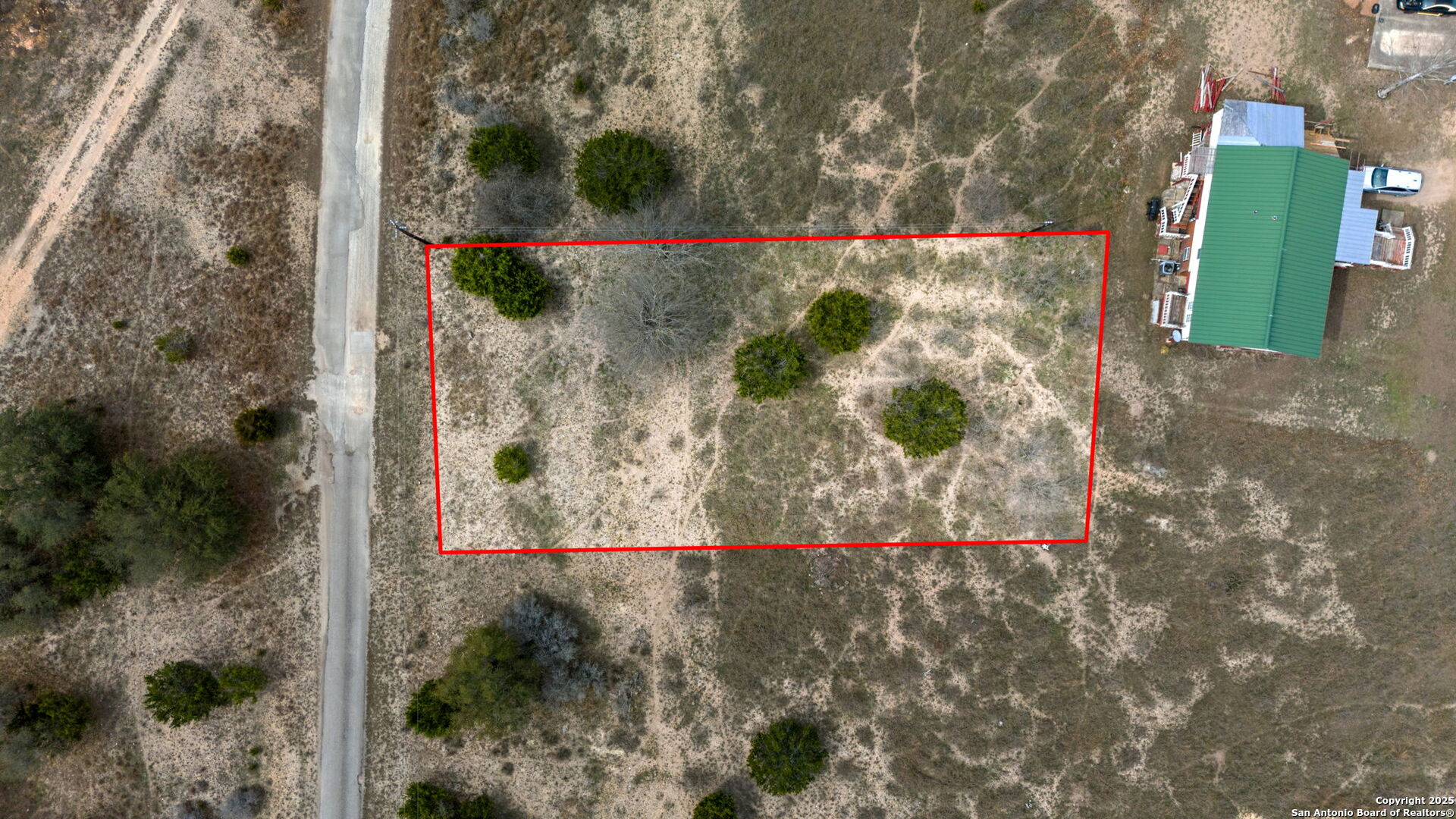 25 Quail Run Bandera, TX 78003 - Photo 6 of 9
