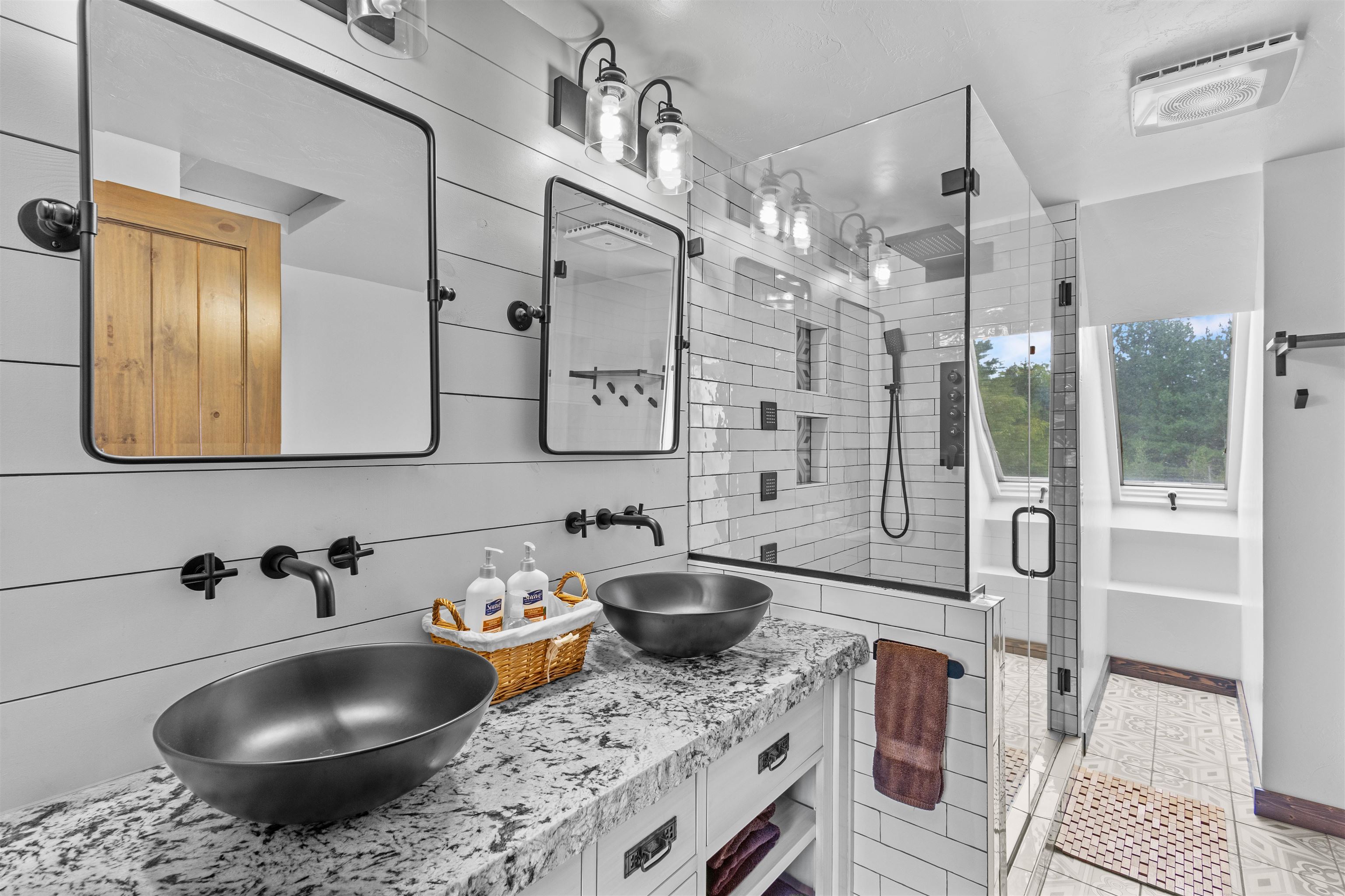 4879 County Rd A Oshkosh, WI 54901 - Photo 29 of 73 Gallery Image 29