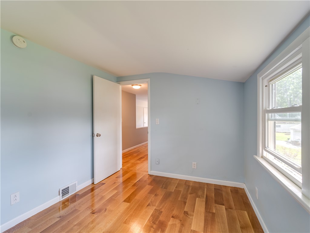 183 Hager Road Greece, NY 14616 - Photo 28 of 44