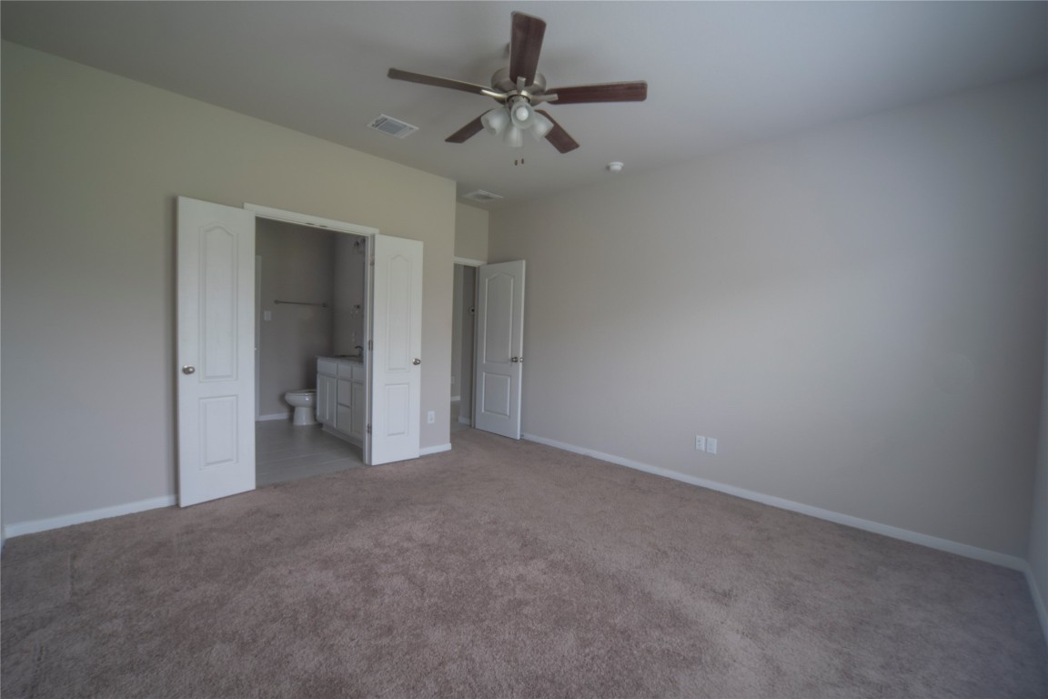2208 Chia Court Temple, TX 76501 - Photo 10 of 16 a view of a room with a ceiling fan