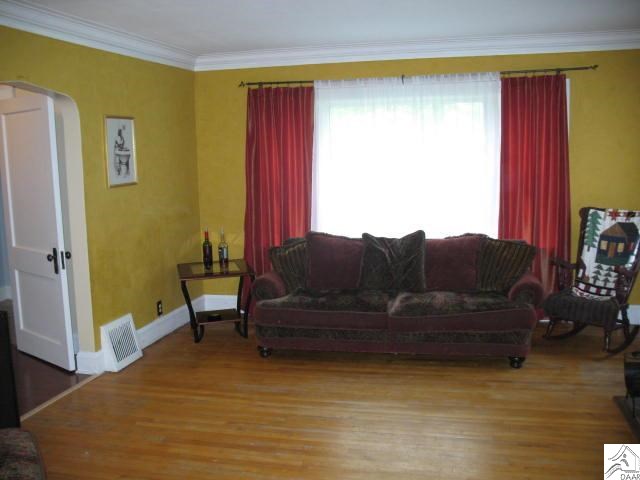 5726 Oneida Street Duluth, MN 55804 - Photo 4 of 17 Gallery Image 4