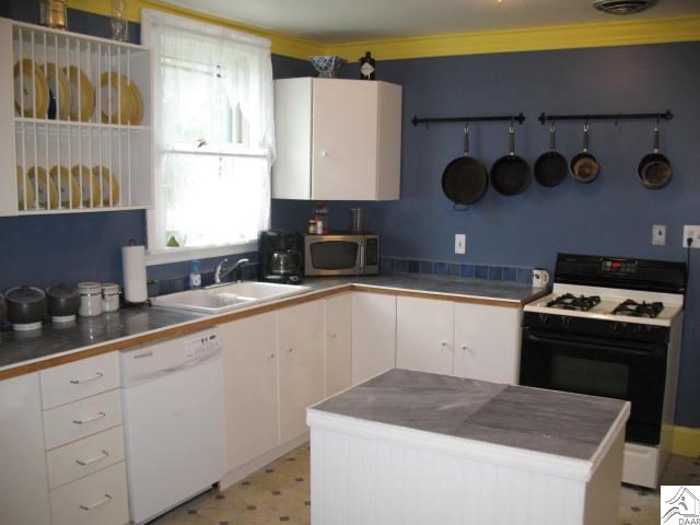 5726 Oneida Street Duluth, MN 55804 - Photo 8 of 17 Gallery Image 8