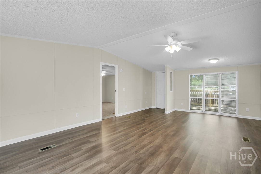 310 Mockingbird Drive Springfield, GA 31329 - Photo 12 of 37