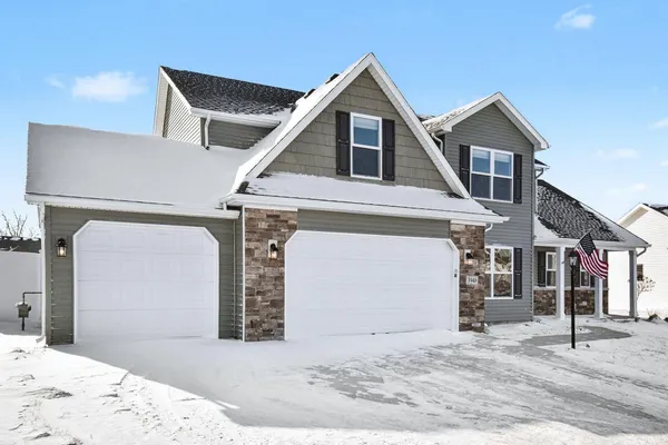 $429,999 | 3940 Kings Pass, Warsaw, IN 46582