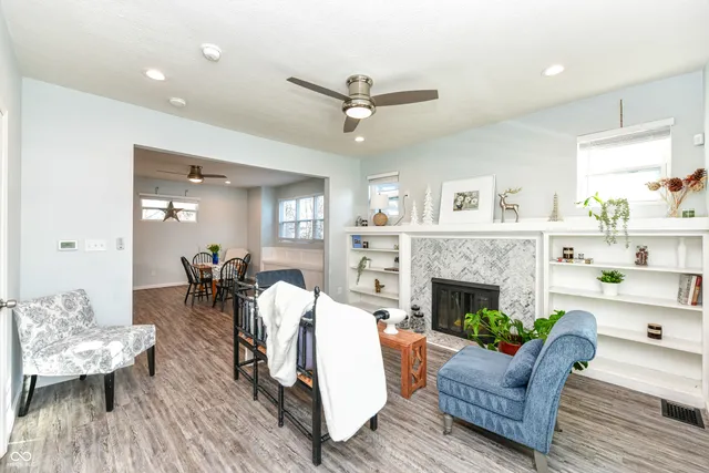 $325,000 | 4225 Guilford Avenue, Indianapolis, IN 46205