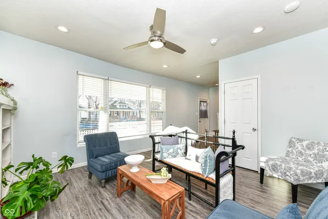 $325,000 | 4225 Guilford Avenue, Indianapolis, IN 46205