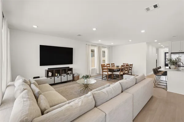 $2,100 | 28918 Grazing Plns Lane, Hockley, TX 77447