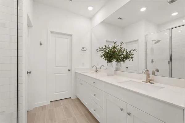 $2,100 | 28918 Grazing Plns Lane, Hockley, TX 77447