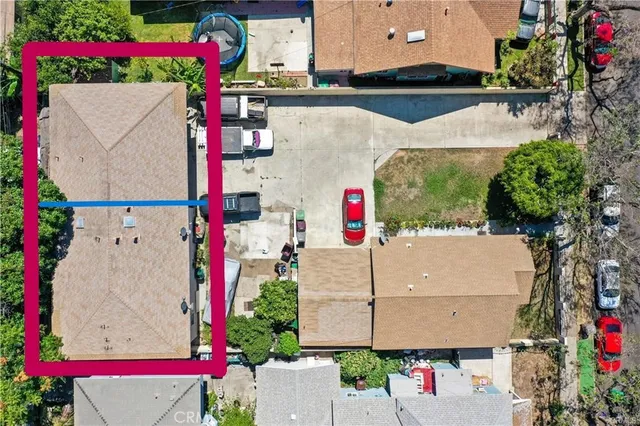 $1,590,000 | 1003 West Myrtle Street, Santa Ana, CA 92703