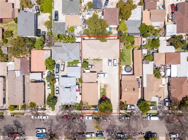 $1,590,000 | 1003 West Myrtle Street, Santa Ana, CA 92703