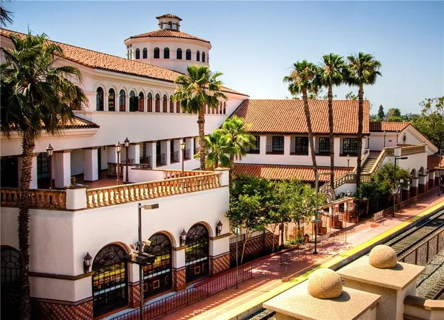 $1,590,000 | 1003 West Myrtle Street, Santa Ana, CA 92703