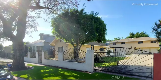 $1,590,000 | 1003 West Myrtle Street, Santa Ana, CA 92703