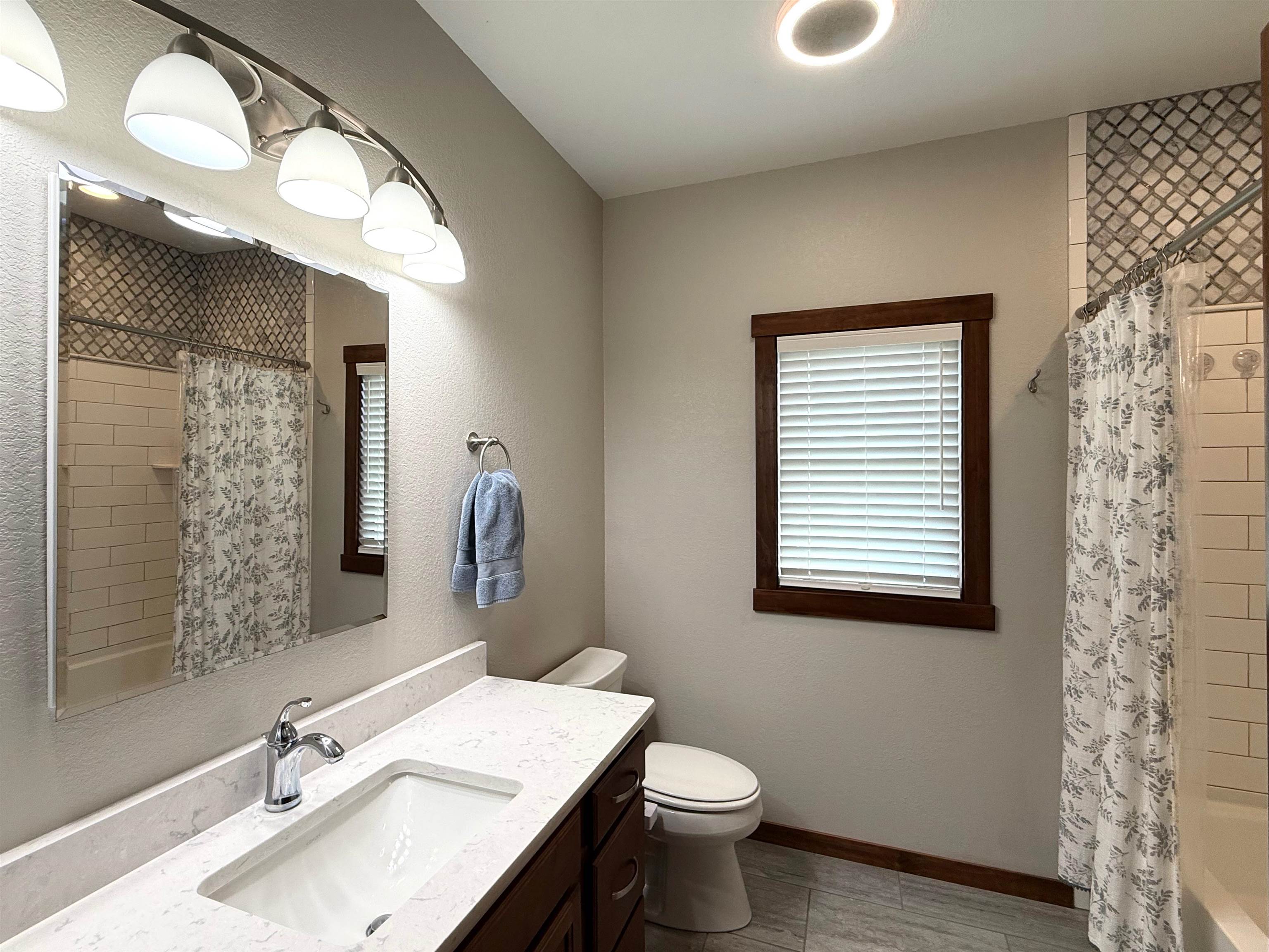711 Meadow Ridge Lane Plymouth, WI 53073 - Photo 10 of 25