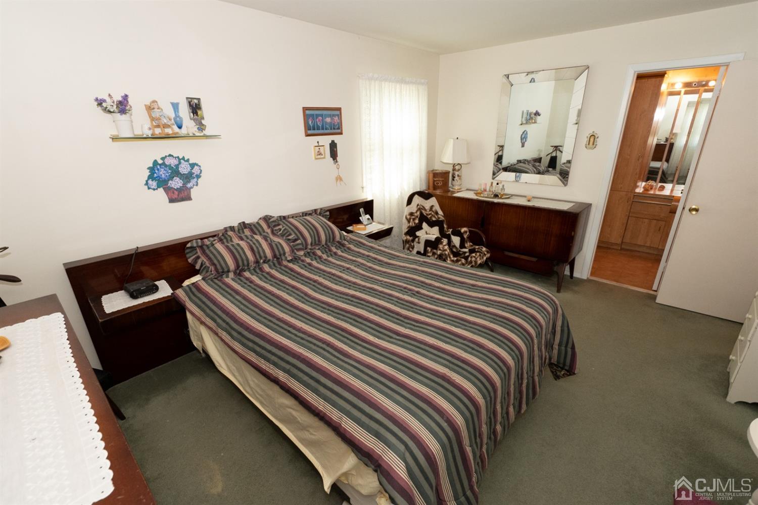 802 Curie Road North Brunswick, NJ 08902 - Photo 21 of 34