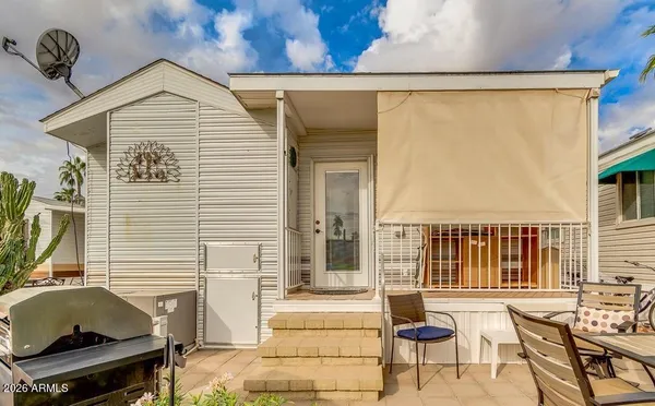 $179,000 | 2010 South Crow Avenue, Apache Junction, AZ 85119