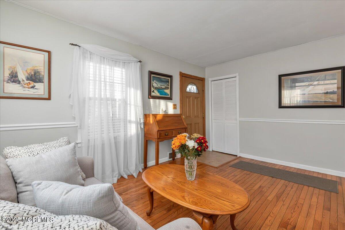1211 18th Avenue West Belmar, NJ 07719 - Photo 7 of 40 a living room with furniture
