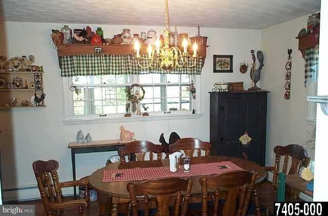 1211 Ruxton Road York, PA 17403 - Photo 3 of 9 Gallery Image 3