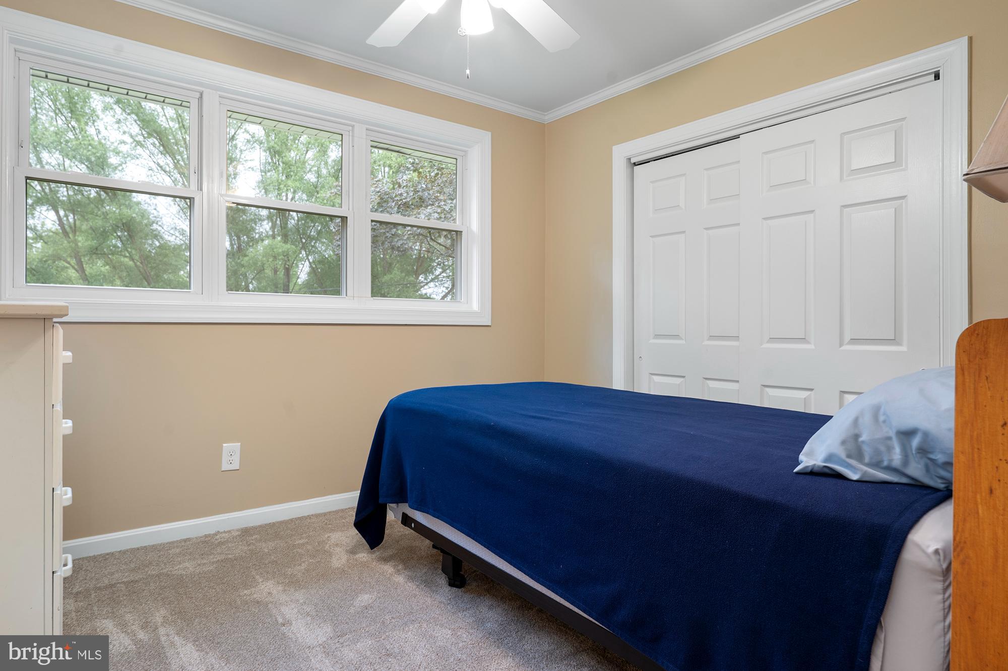 328 West Bay Front Road Lothian, MD 20711 - Photo 24 of 46 a room with a bed and a window