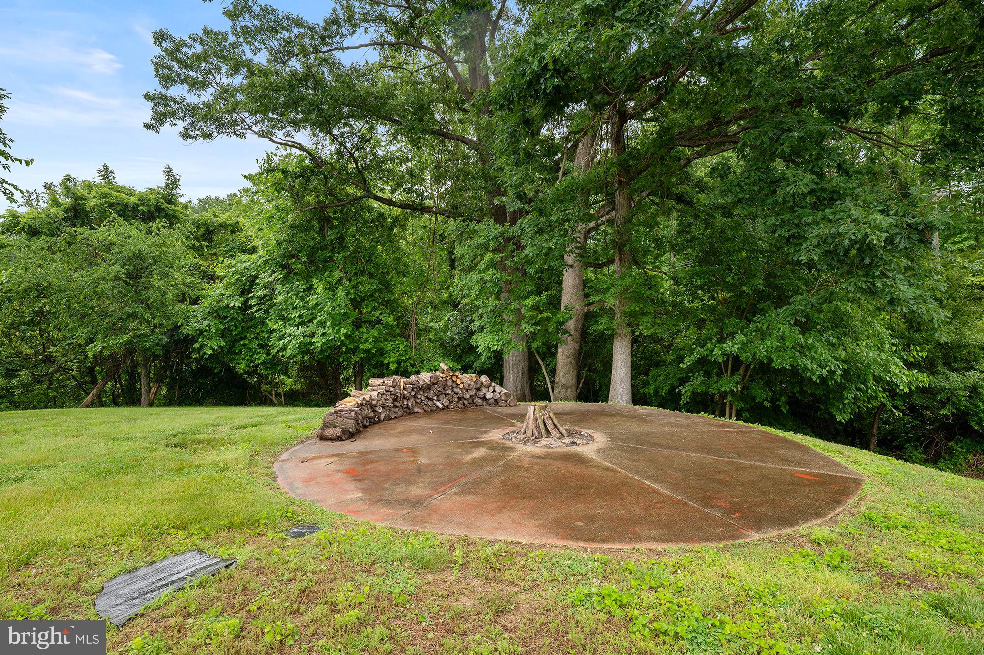 328 West Bay Front Road Lothian, MD 20711 - Photo 46 of 46 a view of a trees