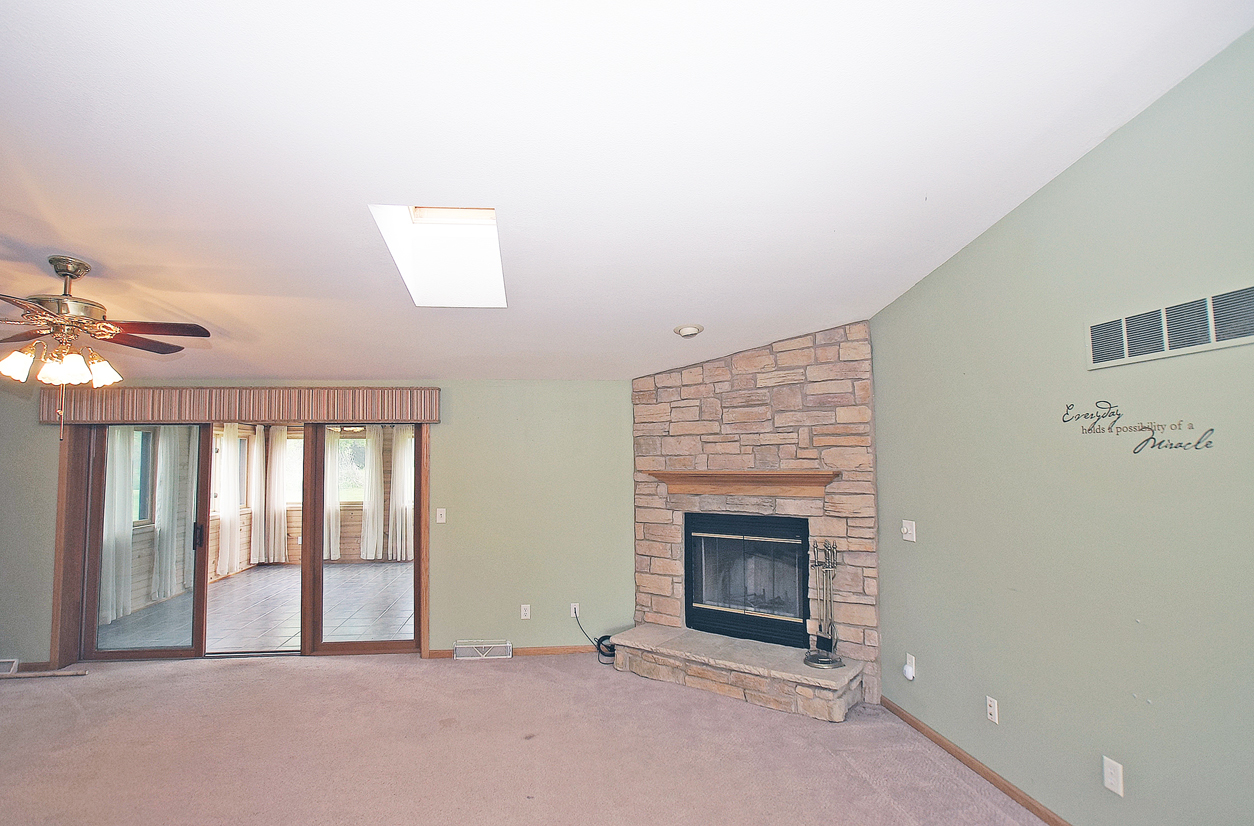 17604 Oak Grove Road Harvard, IL 60033 - Photo 5 of 21