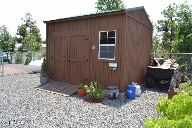 6201 Juniper Ridge Road Linden, AZ 85901 - Photo 34 of 46 DSC_0546 (640x427)