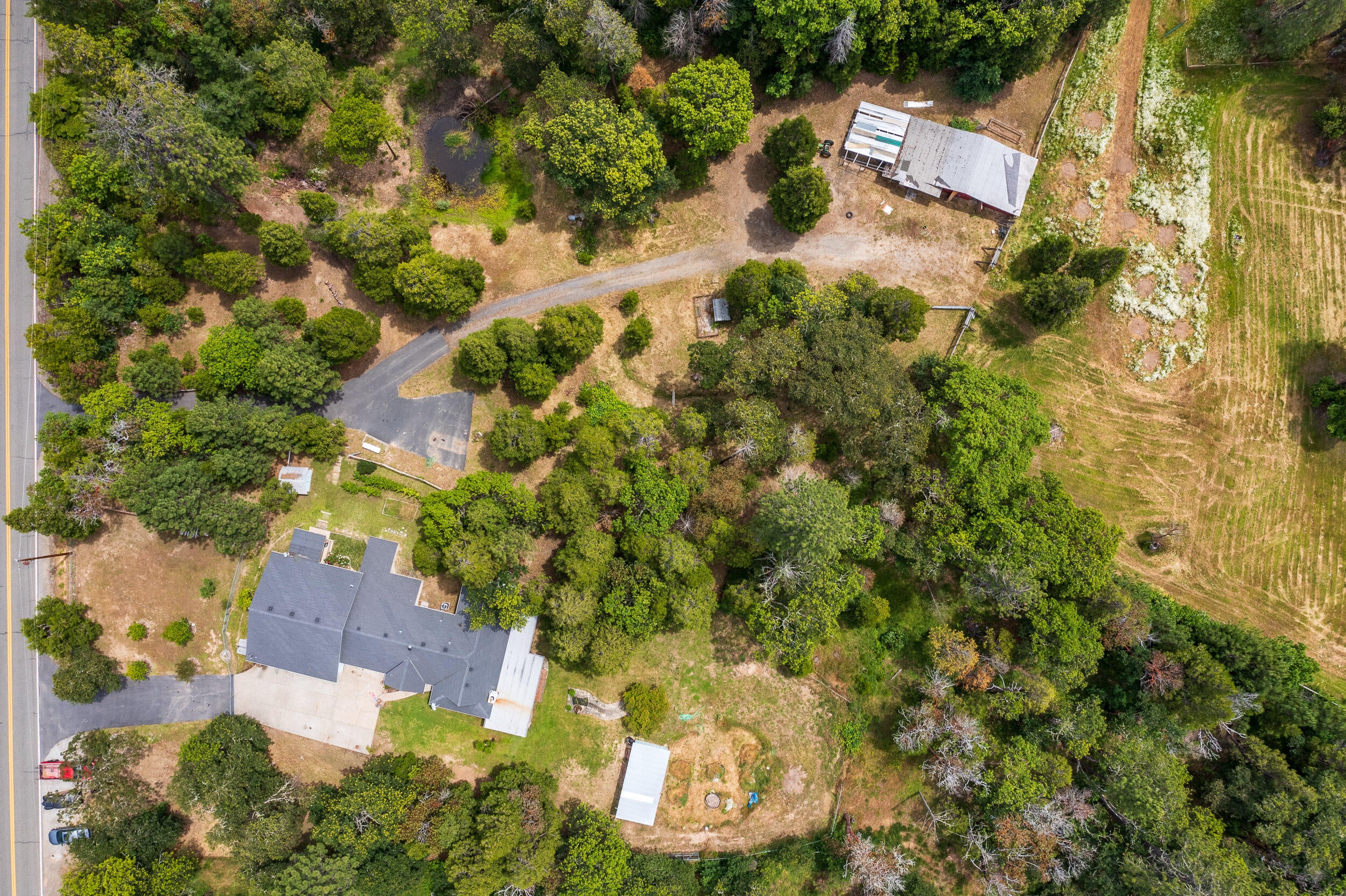 6801 Tunnel Loop Road Grants Pass, OR 97526 - Photo 39 of 40 6801TunnelLoopRd-039