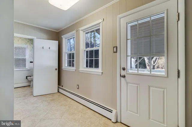 $359,900 | 18323 Oakland Drive North, Cobb Island, MD 20625