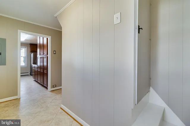 $359,900 | 18323 Oakland Drive North, Cobb Island, MD 20625