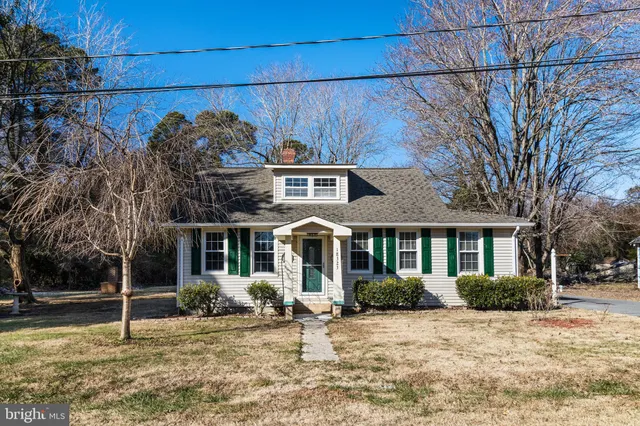 $359,900 | 18323 Oakland Drive North, Cobb Island, MD 20625