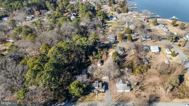 $359,900 | 18323 Oakland Drive North, Cobb Island, MD 20625