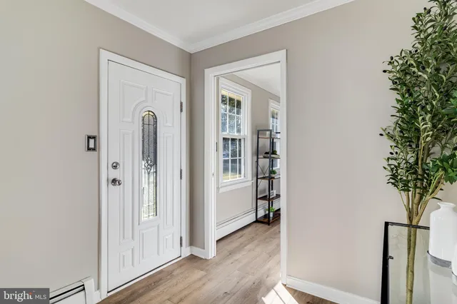 $359,900 | 18323 Oakland Drive North, Cobb Island, MD 20625