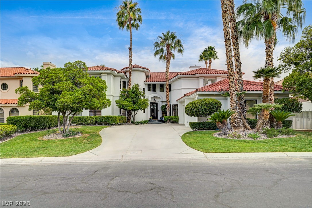 8901 Robinson Ridge Drive Las Vegas, NV 89117 - Photo 2 of 94