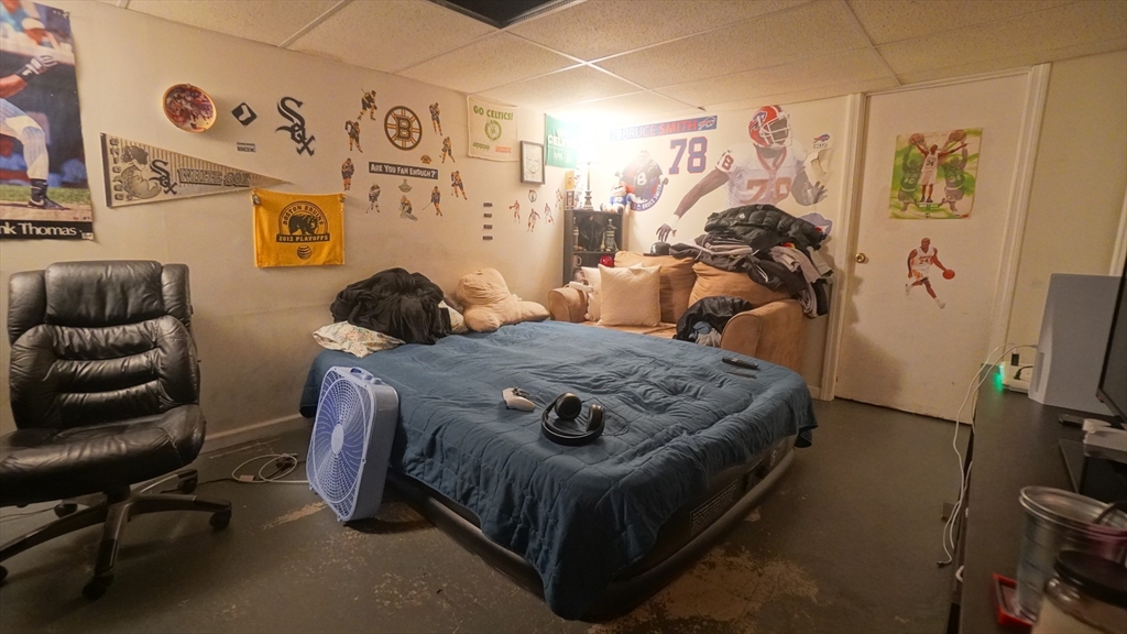 120 Lamplighter Lane, Unit C Springfield, MA 01119 - Photo 17 of 18 a bedroom with a bed and furniture