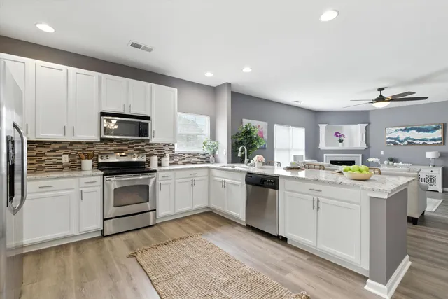 $320,000 | 638 English Oak Circle, Moncks Corner, SC 29461