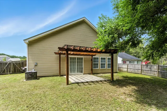 $320,000 | 638 English Oak Circle, Moncks Corner, SC 29461