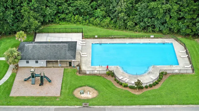 $320,000 | 638 English Oak Circle, Moncks Corner, SC 29461