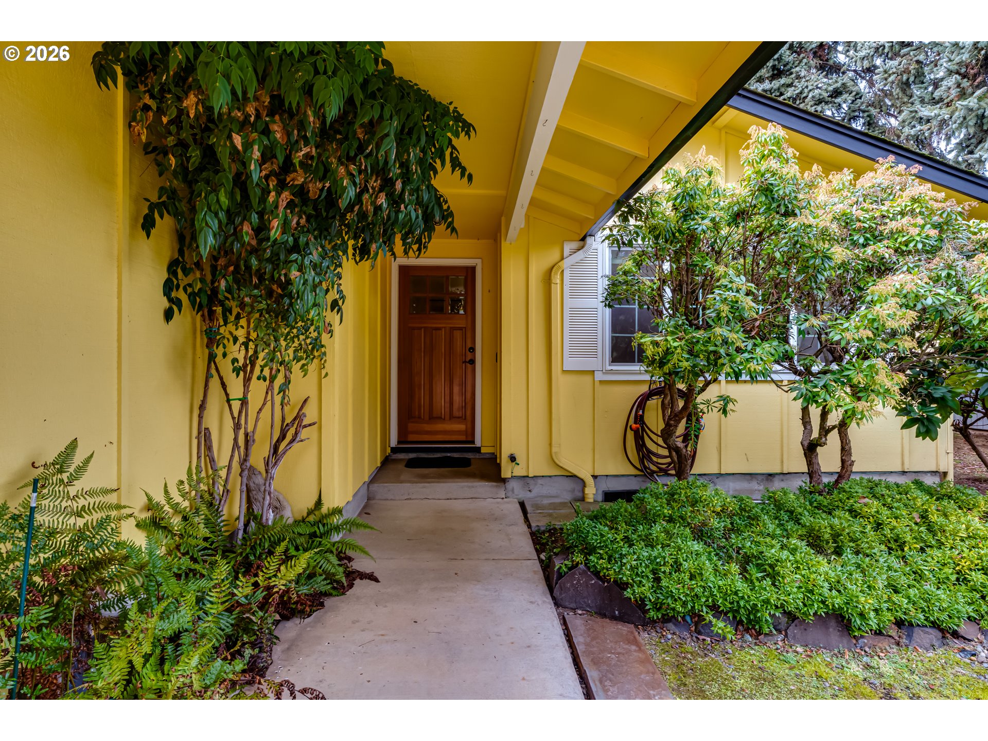 1230 Debrick Road Eugene, OR 97401 - Photo 3 of 30