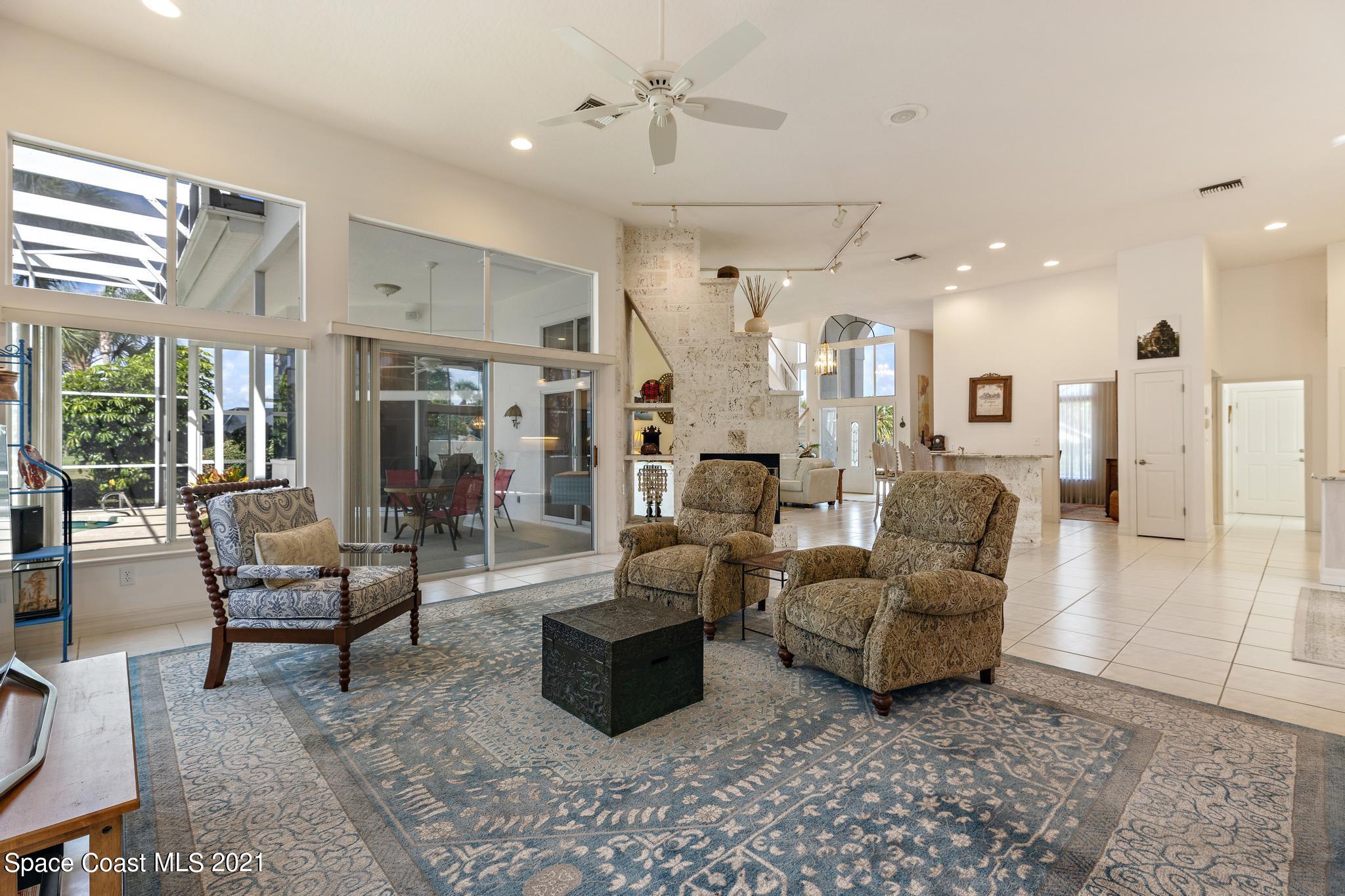 900 Kerry Downs Circle Melbourne, FL 32940 - Photo 4 of 36 4 - 900 Kerry Downs Cir (22)