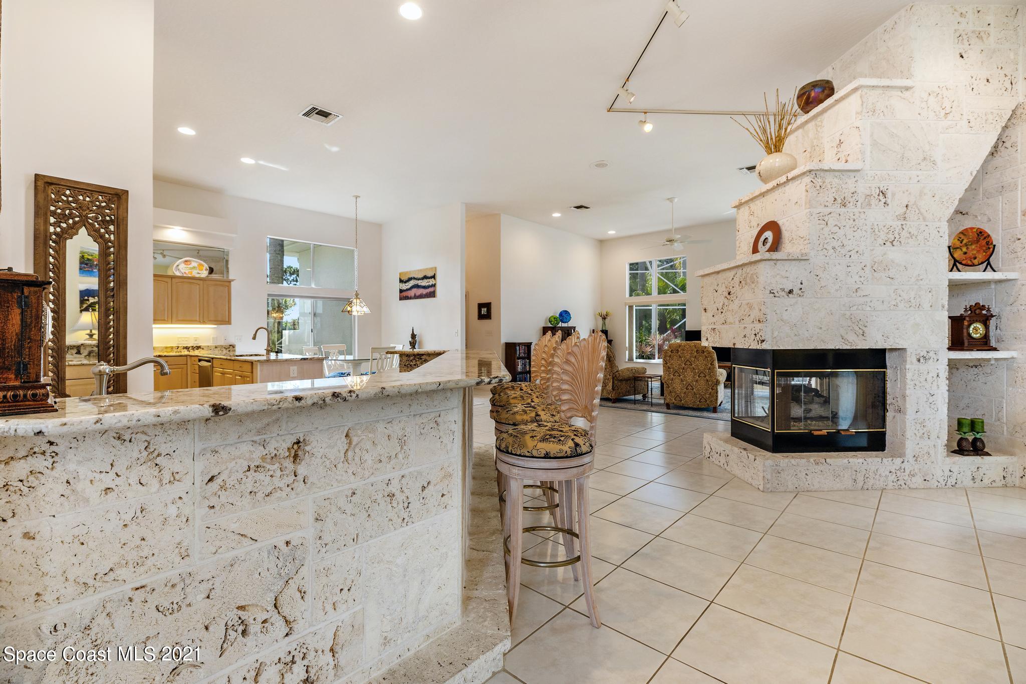 900 Kerry Downs Circle Melbourne, FL 32940 - Photo 9 of 36 8 - 900 Kerry Downs Cir (21)