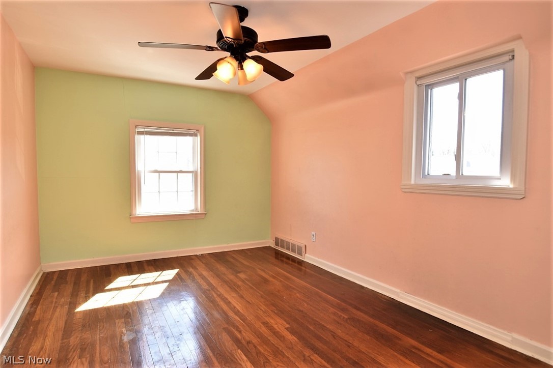 3732 Berkeley Road Cleveland Heights, OH 44118 - Photo 24 of 34
