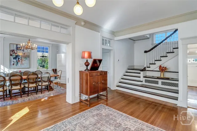 $8,500 | 602 East Victory Drive, Savannah, GA 31405